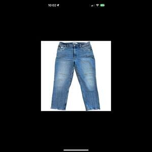 Abercrombie & Fitch Jeans Size 14 Short / 32 Mom High Rise Tapered Leg